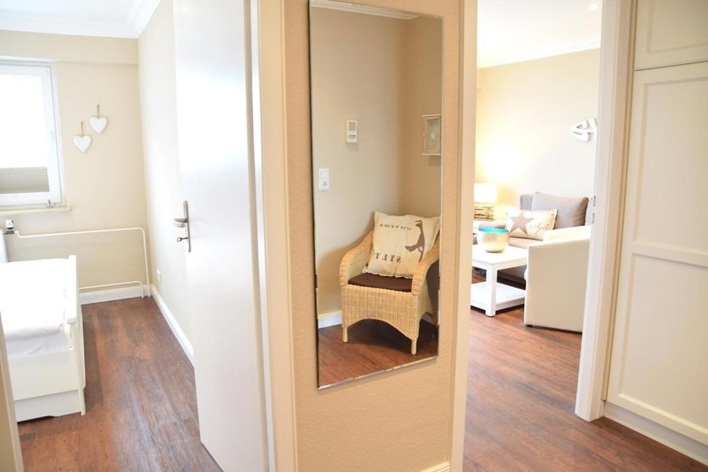 Schoenes Neues Hochwertig Renoviertes 2-Zimmer Appartement In Der 4. Etage. Вестерланд Экстерьер фото